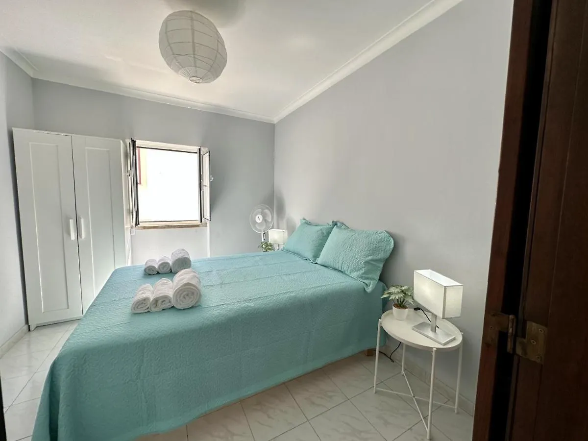 Amazing 3 Bedroom Apartment 5M To The Beach At Old Town Of Lagos